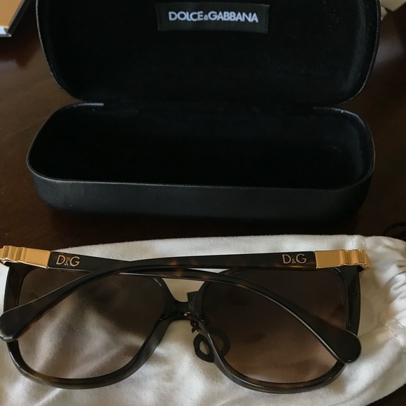 D&G tortoise shell sunglasses - Picture 3 of 5
